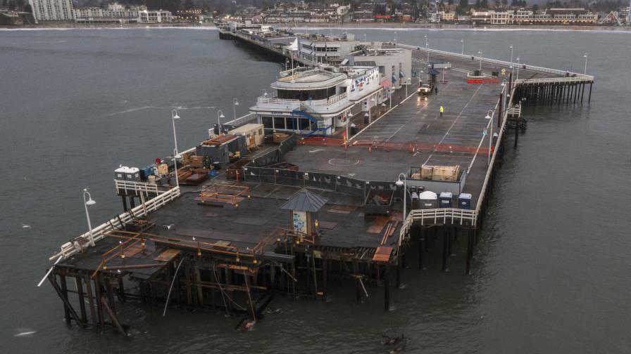 Tormenta con olas de hasta 18 metros azota el norte de California y causa un muerto