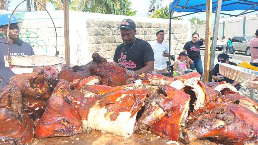 La libra de cerdo asado se vende entre RD$400 y RD$650 esta Navidad