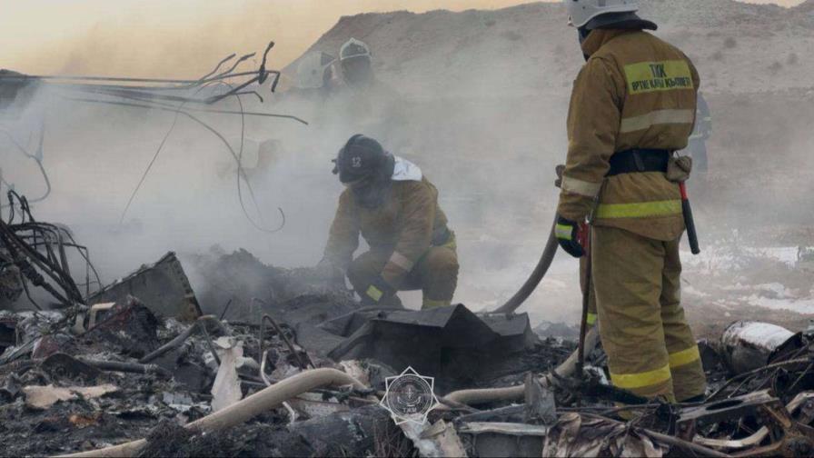 Accidente aéreo en Kazajistán: al menos 32 sobrevivientes