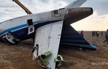 Accidente aéreo en Kazajistán deja casi 40 víctimas