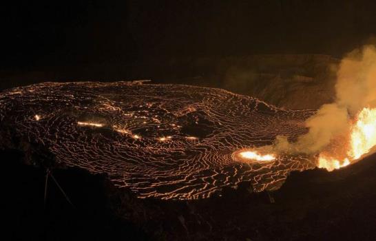 Impresionantes fotografías muestran lava en erupción del volcán Kilauea de Hawái