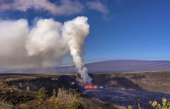 Impresionantes fotografías muestran lava en erupción del volcán Kilauea de Hawái