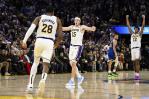 La familia Buss vende los Lakers por 10,000 millones, récord en el deporte estadounidense