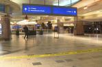 Un tiroteo navideño en aeropuerto de Phoenix deja tres heridos Un tiroteo navideño en aeropuerto de Phoenix deja tres heridos