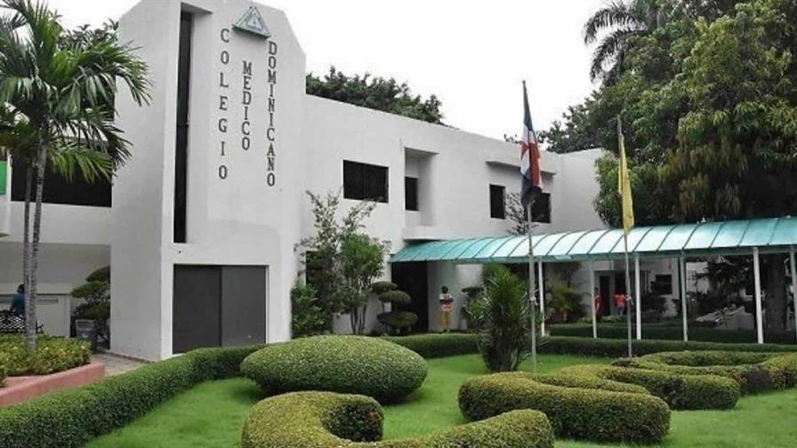 Colegio Médico en Valverde defiende a doctoras detenidas por falsas defunciones