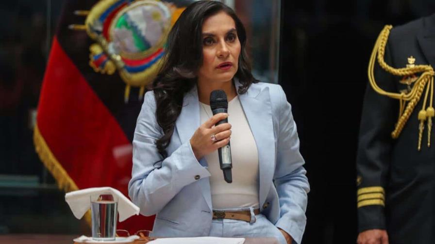 La vicepresidenta de Ecuador no viaja a Turquía y el Gobierno advierte de consecuencias