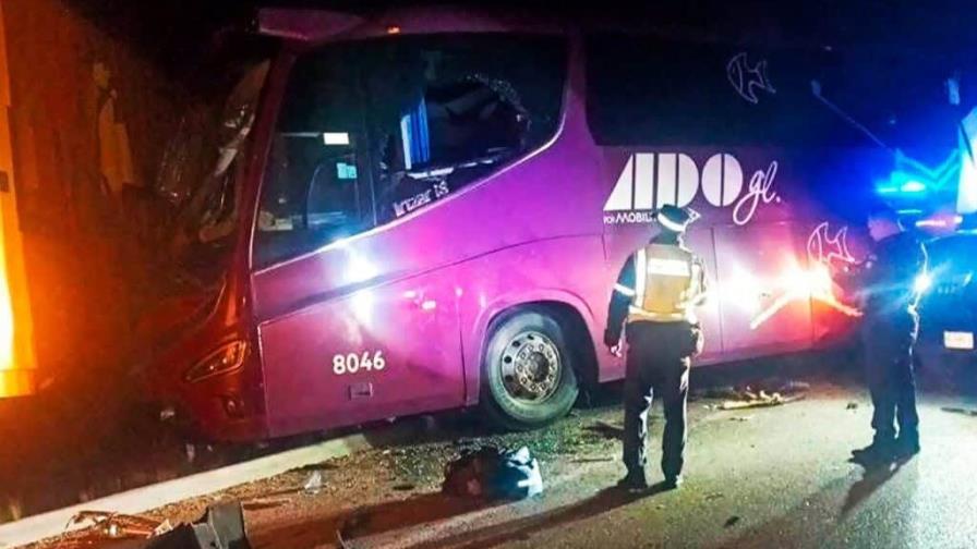 Ocho muertos y 17 heridos en un accidente de tránsito en carretera del este de México