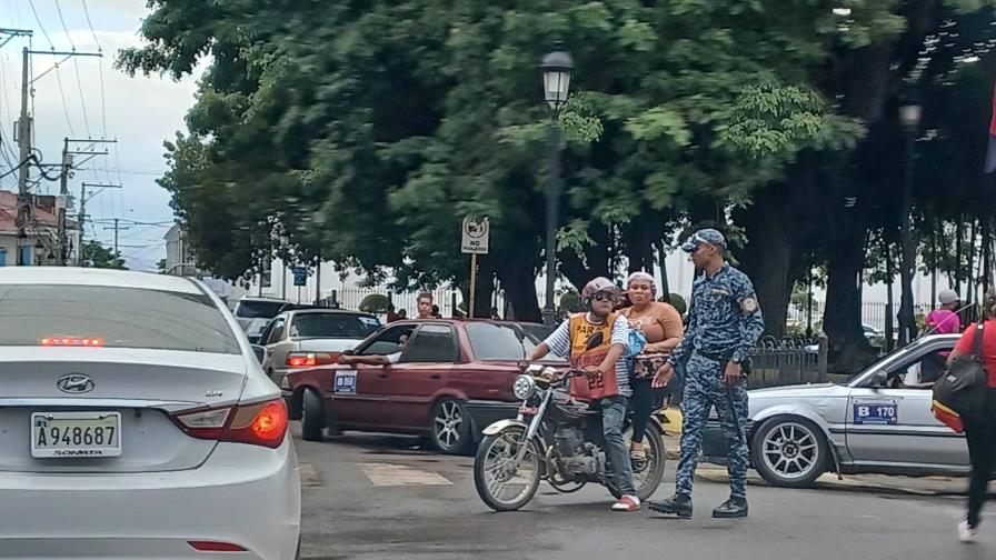 Refuerzan seguridad ciudadana en el centro histórico de Santiago con 654 policías