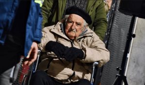 José Mujica ya se encuentra internado y este viernes le colocarán un stent en el esófago