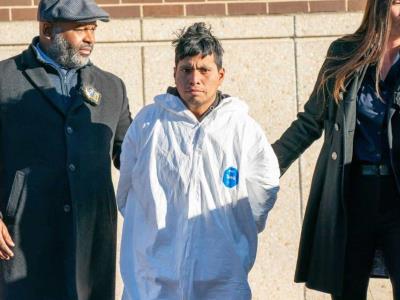 Cargos contra migrante que quemó latina en tren de NY