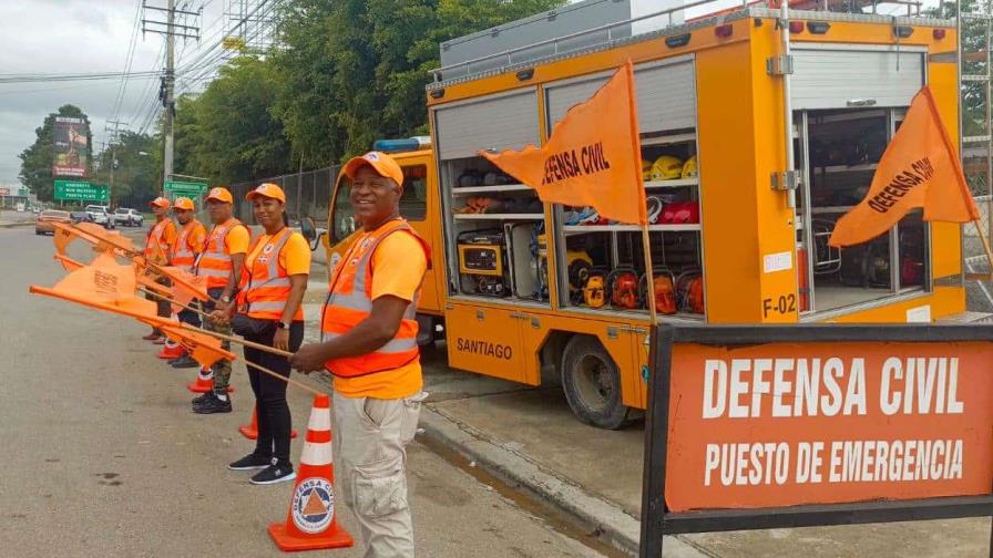 Desde este fin de semana, despliegan a miembros de la Defensa Civil en Santiago por Fin de Año