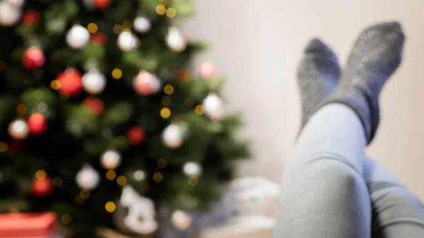 Si planeas recibir el Año Nuevo tranquilamente en casa, no estás solo