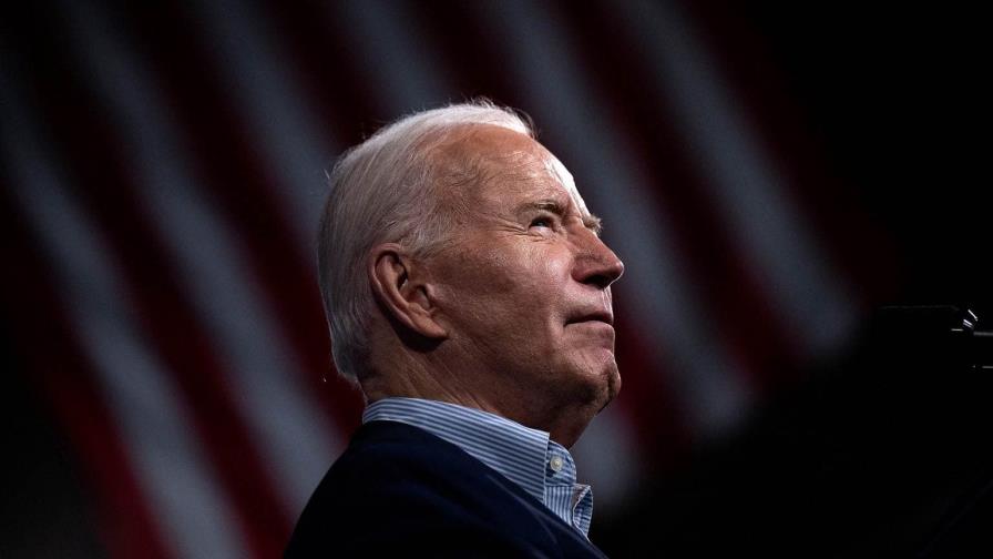 Biden resalta que Trump puede aprender de la decencia del fallecido expresidente Carter