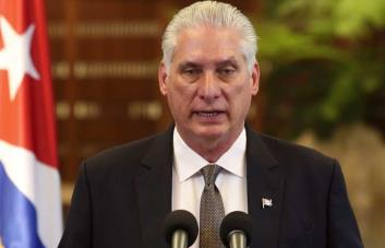 Díaz-Canel califica como acto de brutalidad el posible envío de migrantes a Guantánamo