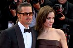 Angelina Jolie y Brad Pitt firman un acuerdo de divorcio, según revista Angelina Jolie y Brad Pitt firman un acuerdo de divorcio, según revista