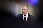 Putin dice que Rusia ha respondido a retos difíciles y que todo irá bien