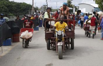 Haití prohíbe mercancías que llegan a través de República Dominicana por frontera terrestre