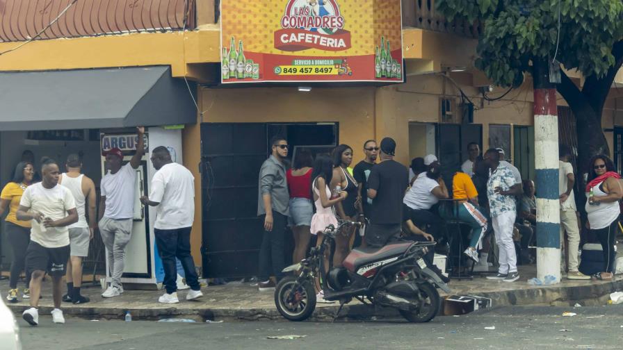 La resaca de Año Nuevo en Santo Domingo: tragos de alcohol y tránsito en calma