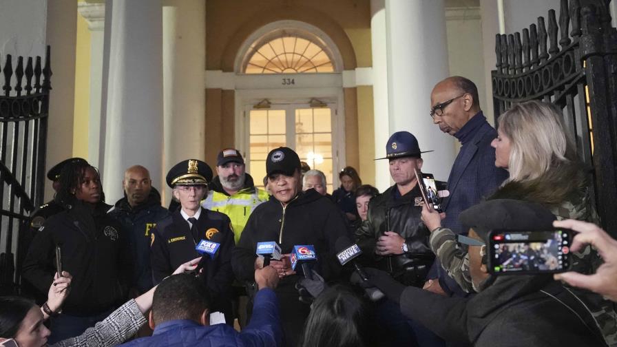 Autoridades investigan si responsable de atropello en Nueva Orleans utilizó rifle largo Autoridades investigan si responsable de atropello en Nueva Orleans utilizó rifle largo