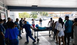 Vendajes, manchas de sangre, lágrimas y angustia: el panorama por Año Nuevo en el Darío Contreras