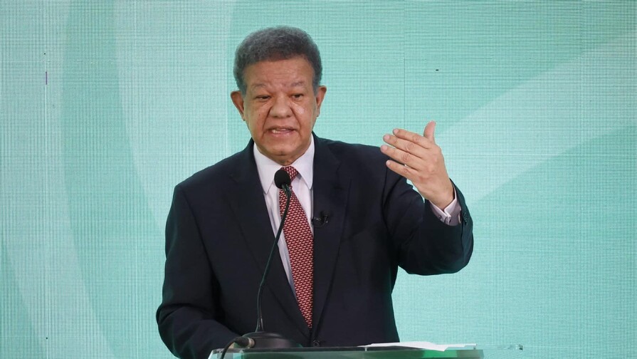 Leonel Fern&aacute;ndez descarta que la edad sea un obst&aacute;culo para liderar el pa&iacute;s