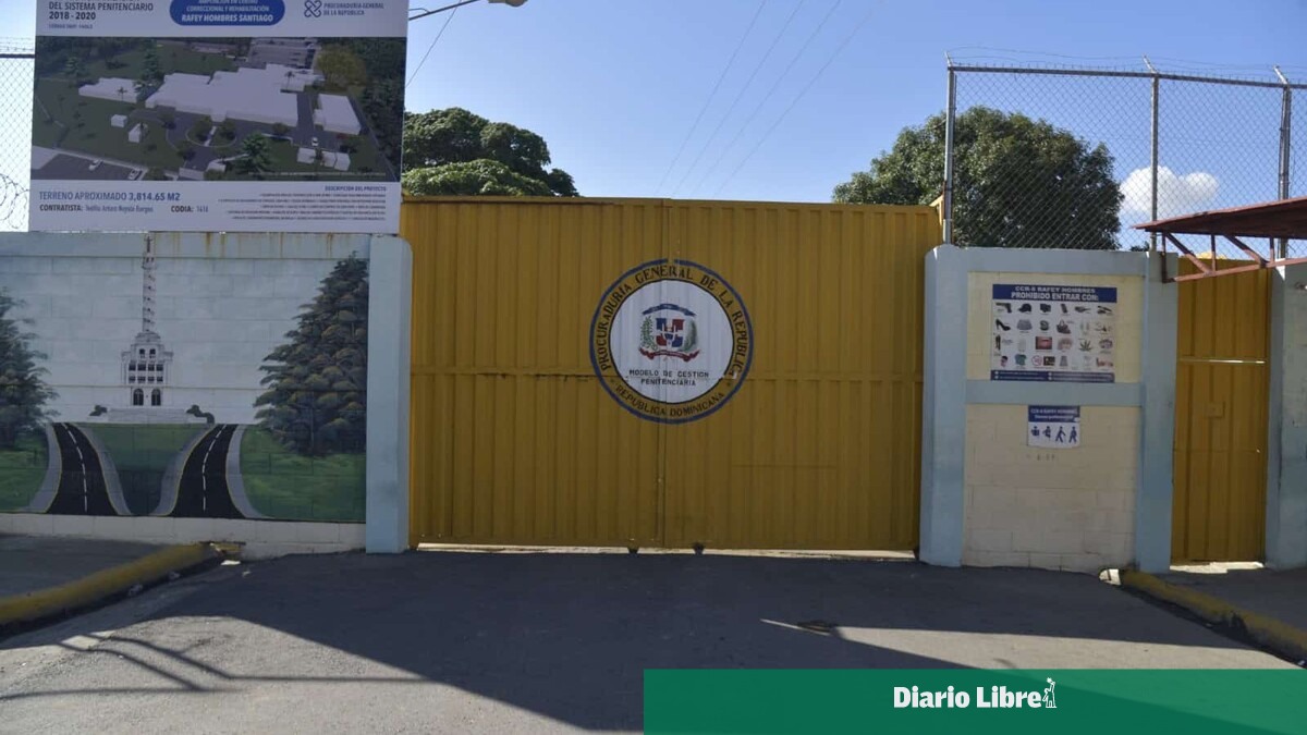 Prisión a mujer por maltratar a su hijo en transmisión en vivo