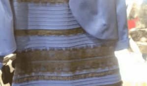 10 años después, la pregunta ¿de qué color es este vestido? siembra la duda otra vez 10 años después, la pregunta ¿de qué color es este vestido? siembra la duda otra vez