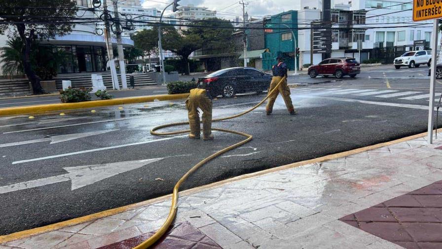 Alcaldía del Distrito Nacional realiza operativos de limpieza tras festividades de Año Nuevo