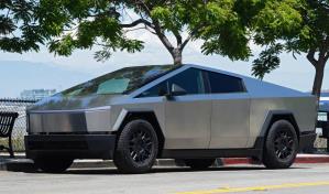 Así es la Cybertruck, la camioneta que explotó y dejó un muerto en Las Vegas