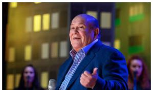 Diez canciones icónicas para rendir homenaje a Leo Dan