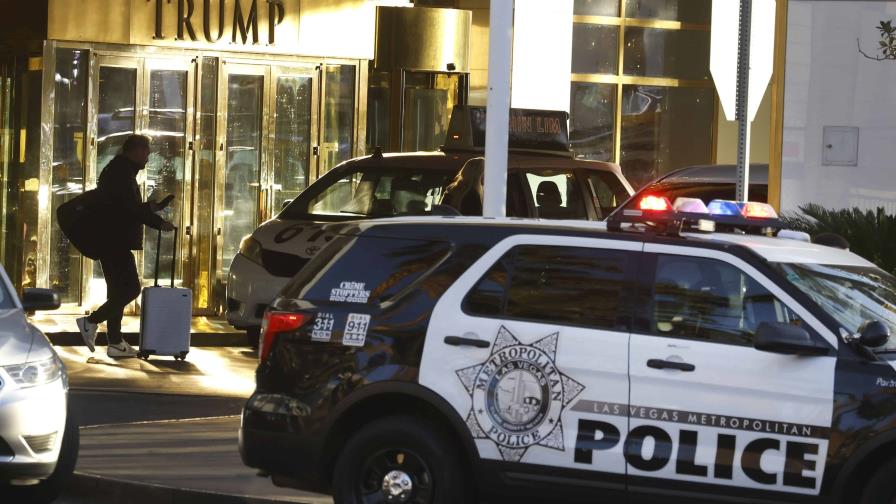 Hombre se disparó en la cabeza antes de explosión de Cybertruck fuera de hotel de Trump en Las Vegas