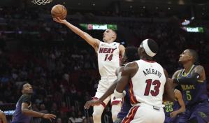Tyler Herro anota 32, Bam Adebayo roza el triple-doble y el Heat gana 119-108 a Pelicans