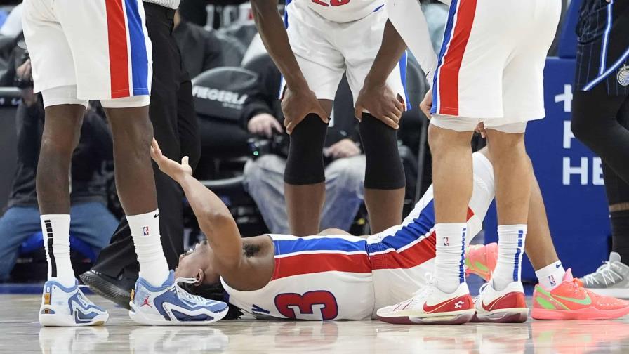 Ivey, escolta de Pistons, se somete a cirugía en pierna fracturada durante partido ante Magic