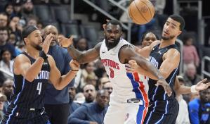 Jaden Ivey se lesiona la pierna en el &uacute;ltimo cuarto en la victoria de los Pistons sobre el Magic