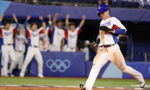El surcoreano Hyeseong Kim acepta negociar con los Dodgers, según fuentes