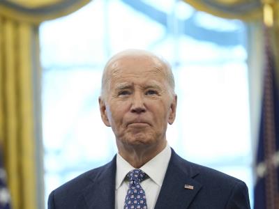 Joe Biden otorga máxima condecoración civil Hillary Clinton