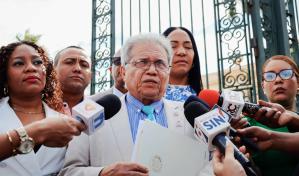 El Colegio Médico Dominicano y el gobierno firmaron acuerdo: ¿cómo llegaron hasta ahí?