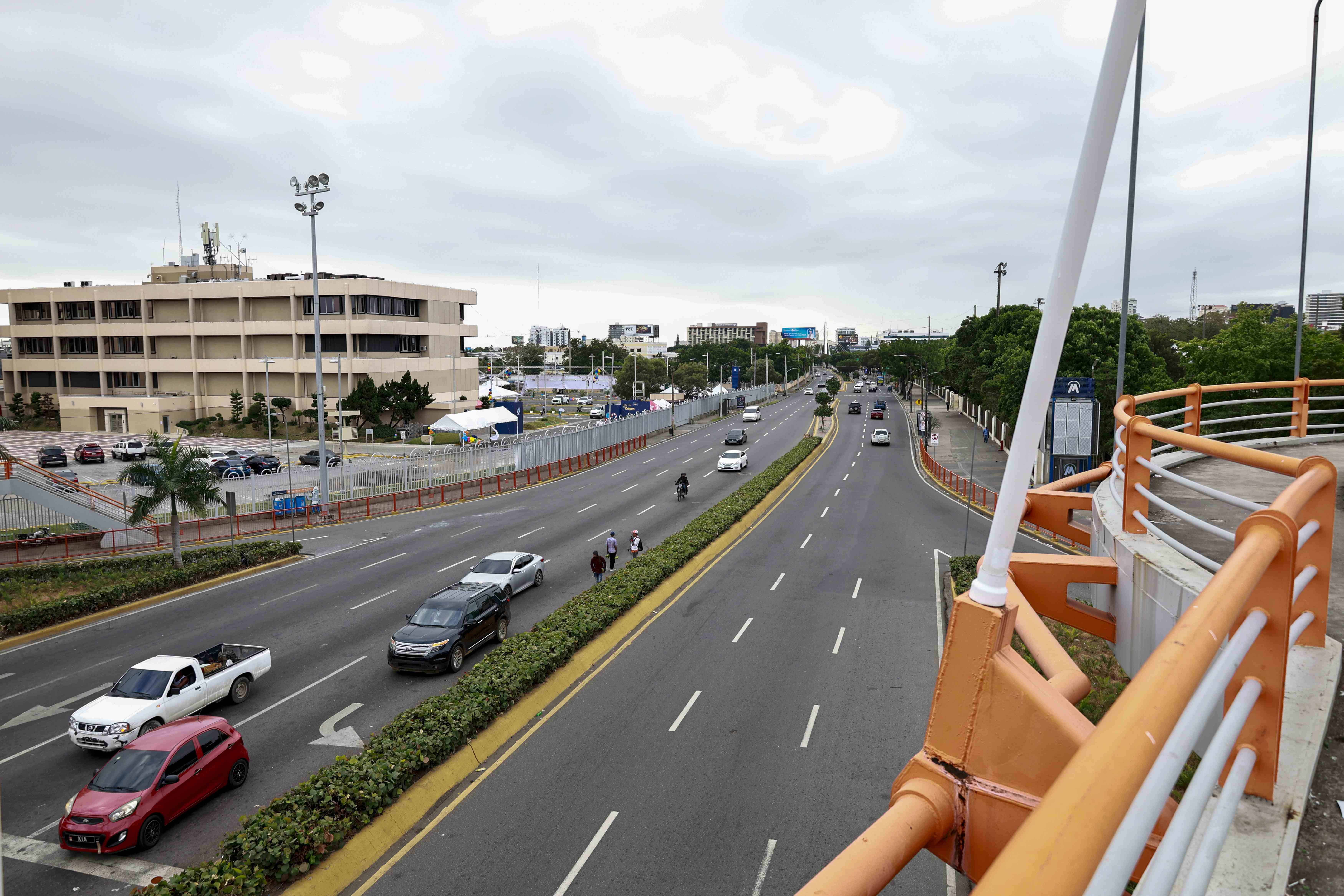 Las calles estuvieron con poco flujo vehicular.