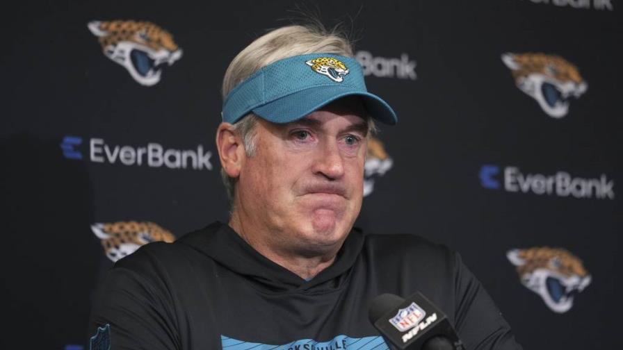 Jaguars despiden al entrenador Doug Pederson tras campaña de 4 victorias