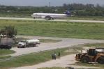 Las operaciones comerciales del principal aeropuerto de Haití siguen paralizadas