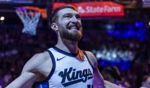 DeRozan brilla mientras los Kings resisten al Heat en doble prórroga