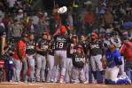 Video | Los Leones vapulean a César Valdez y logran el triunfo ante los Tigres del Licey