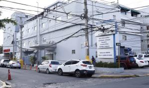 Anciana a la que el gobierno le adeuda 85 millones por terrenos del AILA sufre un derrame cerebral