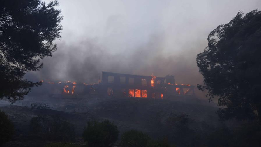 Seguridad en caso de incendio forestal: ¿qué llevar y cuándo evacuar?