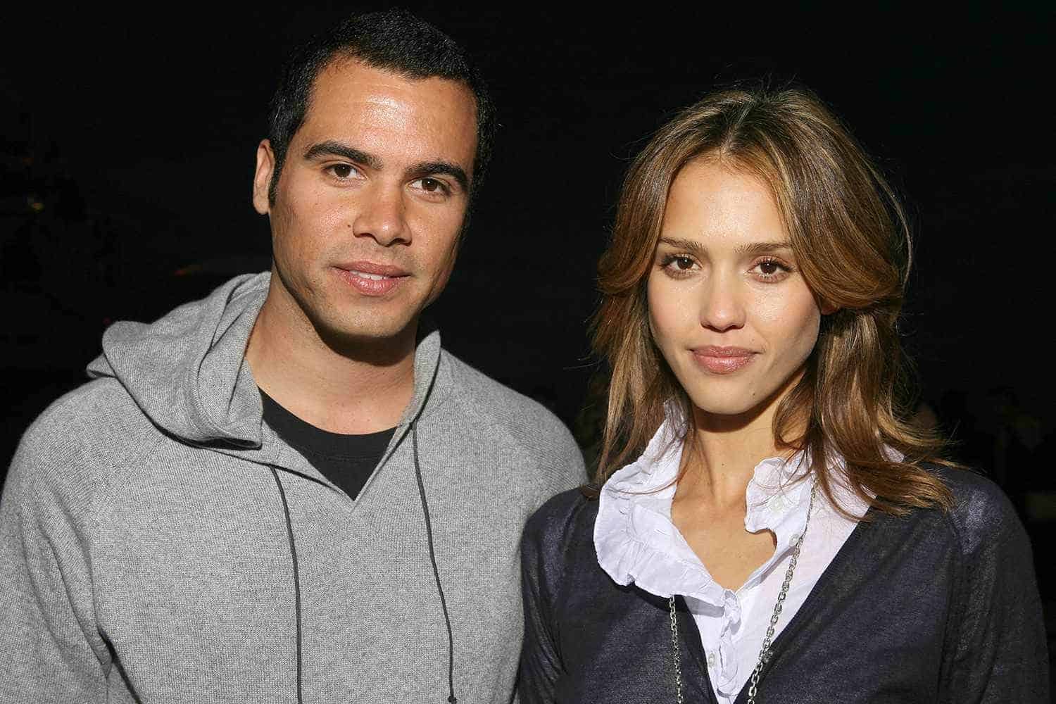 jessica-alba-cash-warren-2-5a8e452377204e04a8a5d3be407c89a5.jpg