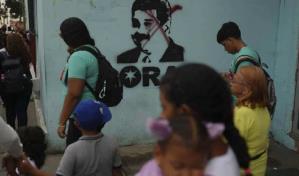 Los venezolanos, en la incertidumbre ante una posesión presidencial muy disputada