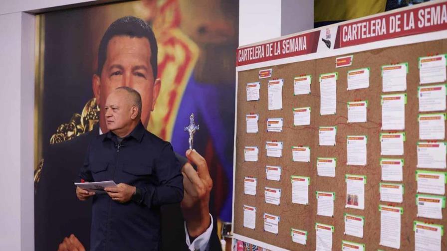 Venezuela distribuirá carteles de se busca contra expresidentes que apoyan a Edmundo González