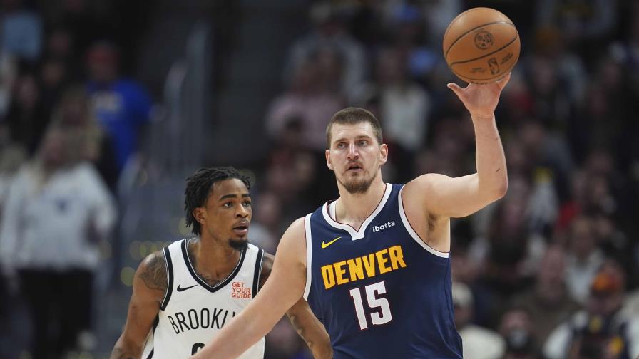 Jokic y Westbrook logran triples-dobles y Nuggets vencen a Nets