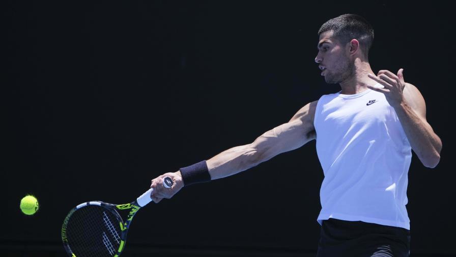 Alcaraz y Sinner, una verdadera rivalidad en la cima del tenis, de cara al Abierto de Australia