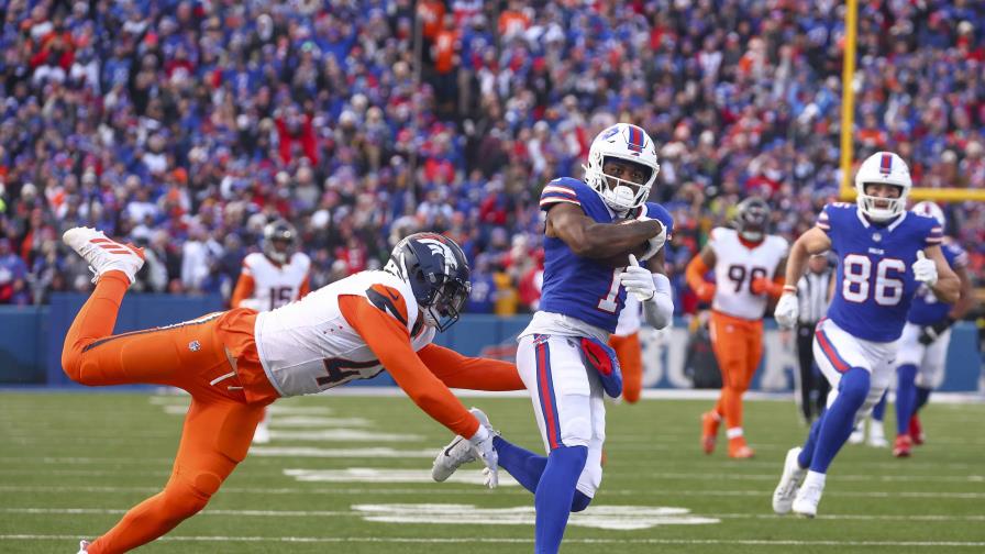 Josh Allen lidera un ataque equilibrado y los Bills dominan 31-7 a los Broncos 31-7 en comodines